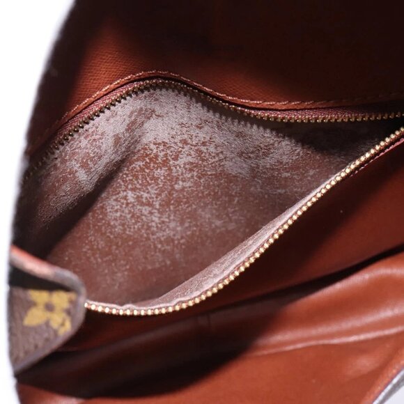 LOUIS VUITTON Monogram Saint Cloud GM Shoulder Bag M51242 LV Auth 147693 - Picture 12 of 16